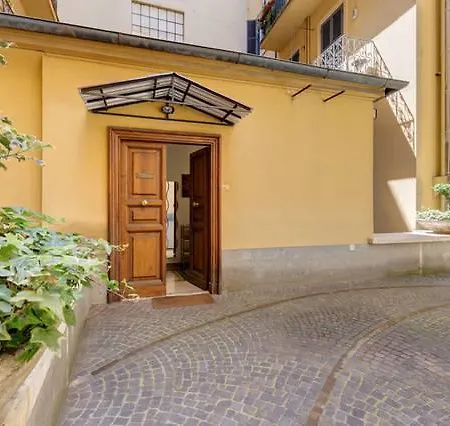 Apartment Ferrari *